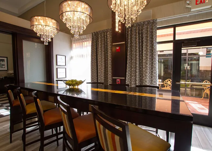Hotel Hampton Prescott