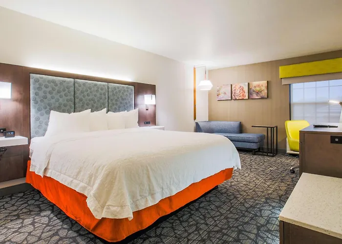 Hotel Hampton 3*