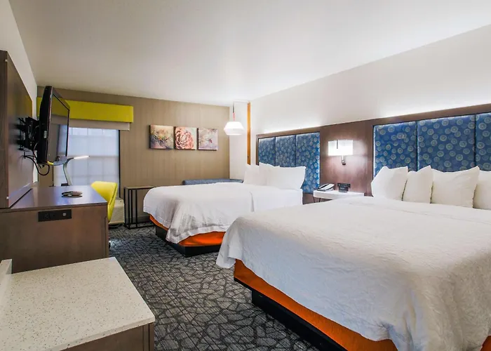 Hampton Hotel 3*