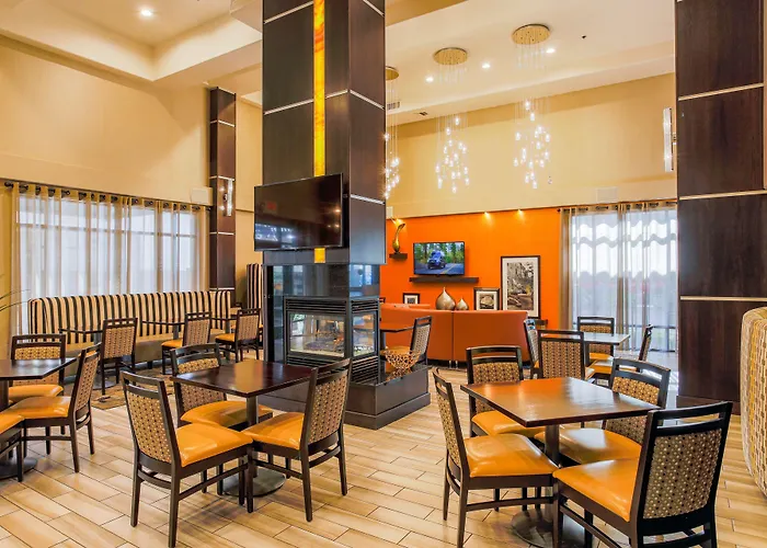 Hotel Hampton