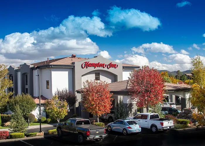 Hampton Hotel 3*